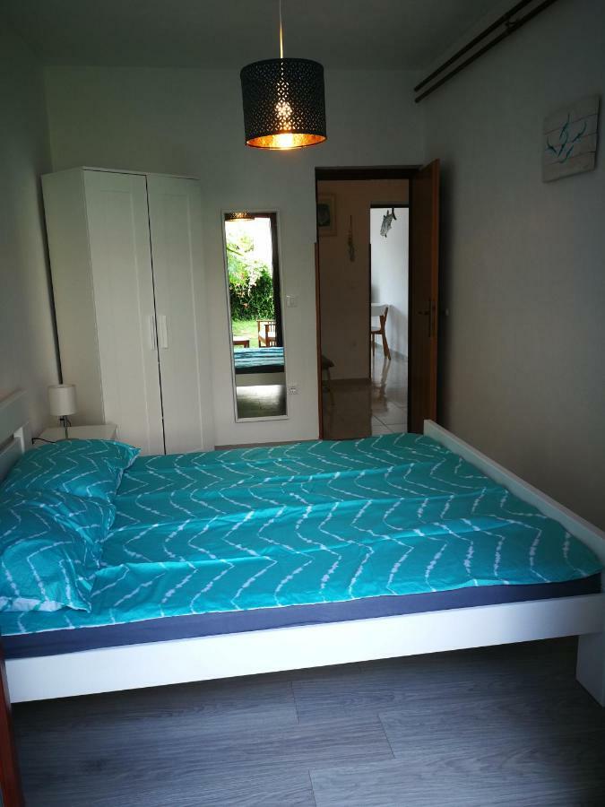 Ohana Lodge เวอร์ซาร์ ภายนอก รูปภาพ